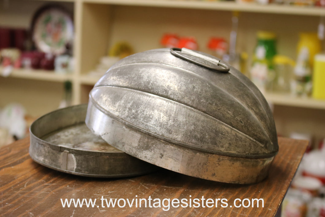 Tin Melon Mold - Vintage Kitchen