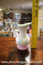 Load image into Gallery viewer, 1940s Hull Pottery Rose Vase