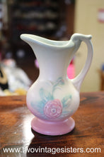 Load image into Gallery viewer, 1940s Hull Pottery Rose Vase