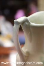 Load image into Gallery viewer, 1940s Hull Pottery Rose Vase