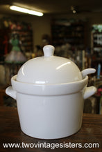 Load image into Gallery viewer, 1993 Campbells Collection Soup Tureen with Ladle