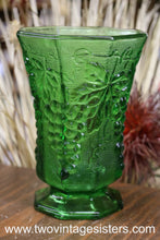 Load image into Gallery viewer, Anchor Hocking Grapes Green Glass Vase