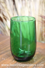 Load image into Gallery viewer, Anchor Hocking Green Poly Poly Juice Glasses