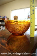 Load image into Gallery viewer, Anchor Hocking Sandwich Desert Gold Mixing Bowl
