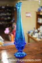 Load image into Gallery viewer, Fenton Colonial Blue Bud Vase