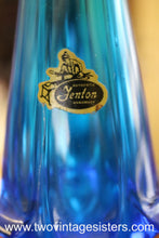 Load image into Gallery viewer, Fenton Colonial Blue Bud Vase