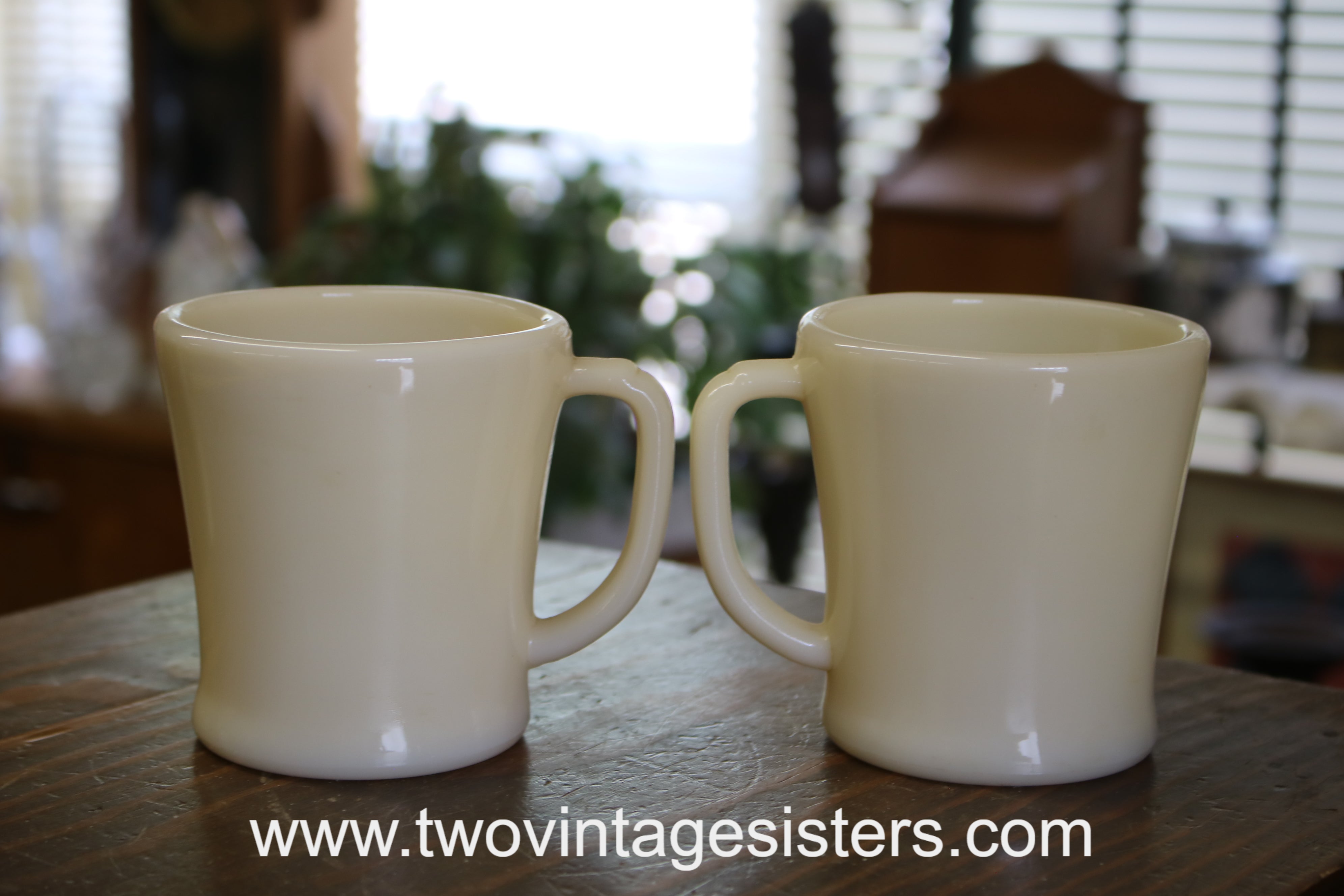 Fire-King - Fire King IVORY D-Handle Mug Cup ⑤ Vintage Fire King Ivory Milk Glass D Handle Mug Lot Of 4