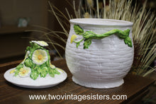 Load image into Gallery viewer, Geo Z Lefton Daisy Biscut Cookie Jar