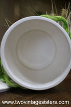 Load image into Gallery viewer, Geo Z Lefton Daisy Biscut Cookie Jar