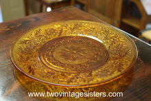 Load image into Gallery viewer, Anchor Hocking Sandwich Desert Gold Dinner Plate
