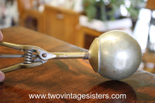 Load image into Gallery viewer, Gilchrist Metal Ice Cream Scoop Model 30