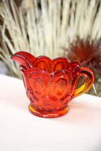 Load image into Gallery viewer, L.E Smith Glass Amberina Sugar Creamer - Vintage Glass