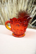 Load image into Gallery viewer, L.E Smith Glass Amberina Sugar Creamer - Vintage Glass