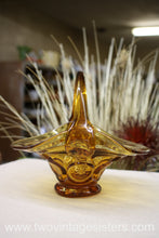 Load image into Gallery viewer, L.E Smith Amber Glass Basket