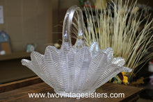 Load image into Gallery viewer, Leaves and Bubbles Crystal Glass Basket
