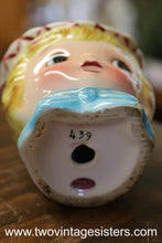 Load image into Gallery viewer, Lefton Miss Daisy Ceramic Condiment Shaker