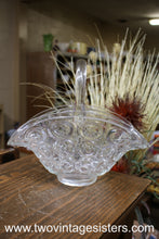 Load image into Gallery viewer, Bubbles Crystal Glass Basket