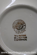 Load image into Gallery viewer, Universal Potteries Wood Vine Salad Serving Bowl