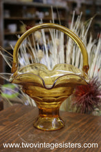 Load image into Gallery viewer, Viking Georgian Glass Art Amber Basket