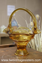 Load image into Gallery viewer, Viking Georgian Glass Art Amber Basket