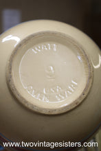 Load image into Gallery viewer, Watt Ceramic Mixing Bowl #9 - Collectible