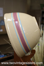 Load image into Gallery viewer, Watt Ceramic Mixing Bowl #9 - Collectible