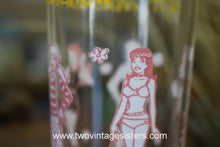 Load image into Gallery viewer, Betty & Veronica Fashion Show Archie & Gang Glass