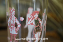 Load image into Gallery viewer, Betty &amp; Veronica Fashion Show Archie &amp; Gang Glass

