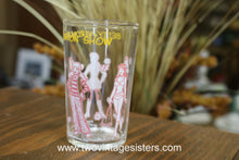 Load image into Gallery viewer, Betty & Veronica Fashion Show Archie & Gang Glass