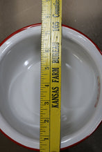 Load image into Gallery viewer, Vintage Federal Vouge Enameled Ware Soup Bowl Basin Pot Handled