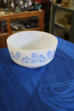Load image into Gallery viewer, Vintage Federal Milk Glass 1-1/2 Qt Mixing Bowl Blue Floral No Lid
