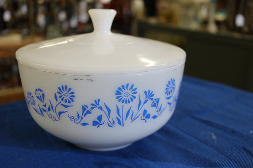 Federal Milk Glass Blue Daisy Covered Casserole Dish With Lid