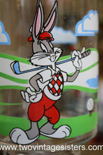 Load image into Gallery viewer, Looney Toons 1995 Bugs Bunny Golfing Glass Cup