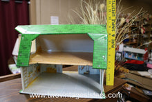 Load image into Gallery viewer, Marx 1950 Lazy Day Farm Barn