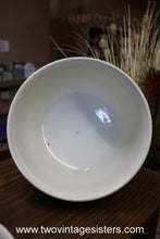 Load image into Gallery viewer, Nesting Bowls Halls Superior Kitchenware Jewel Tea Autumn Leaf