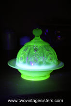 Load image into Gallery viewer, Northwood Jewel Flower Canary Uranium Vaseline Glass Butter Dish