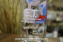 Load image into Gallery viewer, Pizza Hut Limited Edition Collectors Series 1982 ET Glass