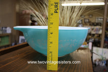 Load image into Gallery viewer, Pyrex Mixing Bowl Cinderella Butterprint Turquoise
