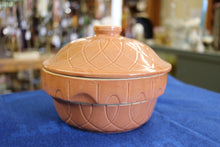 Load image into Gallery viewer, Vintage Watt Pottery Loop Pattern Casserole With Lid