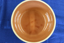Load image into Gallery viewer, Vintage Watt Pottery Loop Pattern Casserole With Lid
