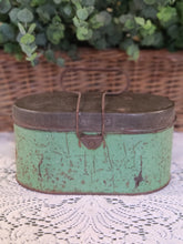 Load image into Gallery viewer, Antique/Vintage Handy Lunch Pail
