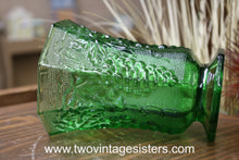 Load image into Gallery viewer, Anchor Hocking Grapes Green Glass Vase

