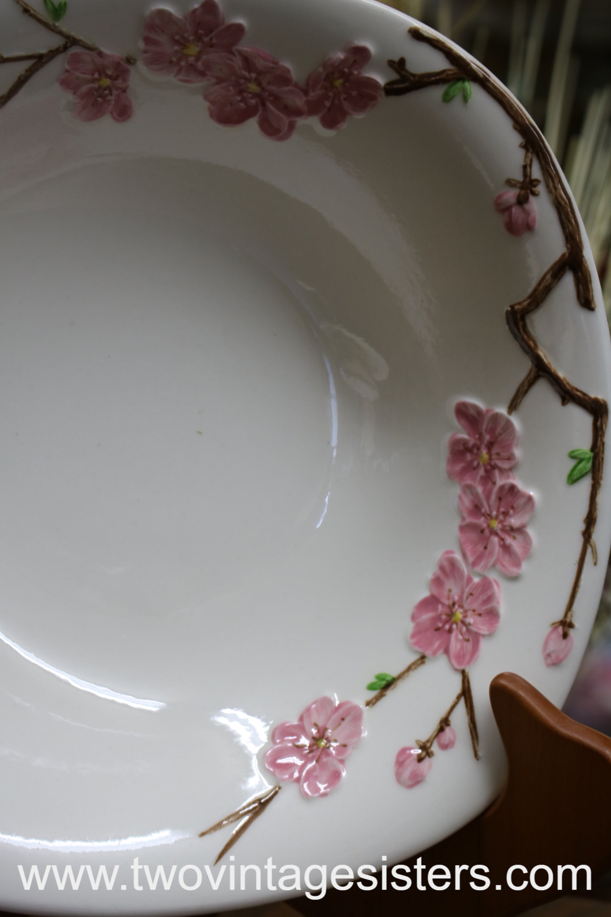 Metlox Poppytrail Peach Blossom Vegetable Bowl