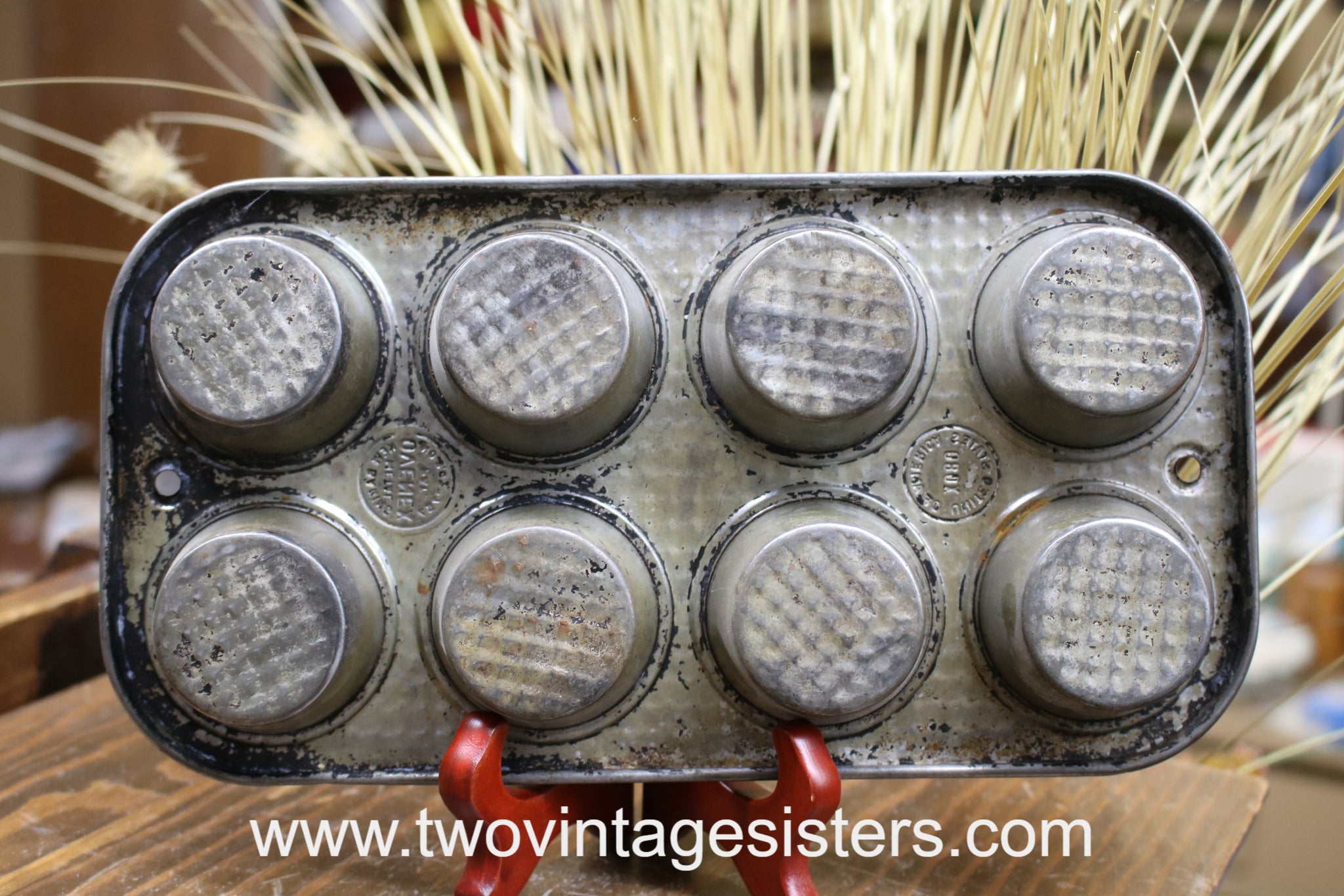 Vintage, Weathered OVENEX 8 X 8 Aluminum Baking Pan, Brownie Pan, Cake Pan,  Photo Prop, Food Styling, Crafts 