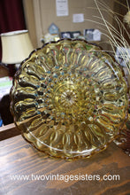 Load image into Gallery viewer, Anchor Hocking Amber Glass Fairfield Pedastal Cake Stand
