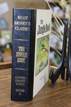 Load image into Gallery viewer, Disney The Jungle Book Wrist Watch DS-69 379/7500
