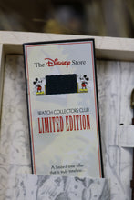 Load image into Gallery viewer, Disney The Jungle Book Wrist Watch DS-69 379/7500

