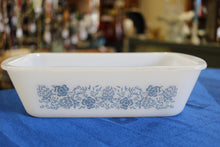 Load image into Gallery viewer, Glasbake J522 White Glass 1 1/2 Quart Loaf Pan Blue Clover Design 
