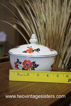 Load image into Gallery viewer, Hall Superior Red Poppy Radiance Drip Grease Jar
