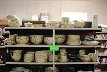 Load image into Gallery viewer, Custard Cups Halls Superior Kitchenware Jewel Tea Autumn Leaf
